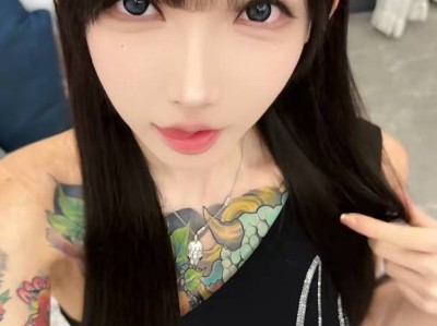 抖音网红 精神小妹mo你别哭和大哥福利视频流出